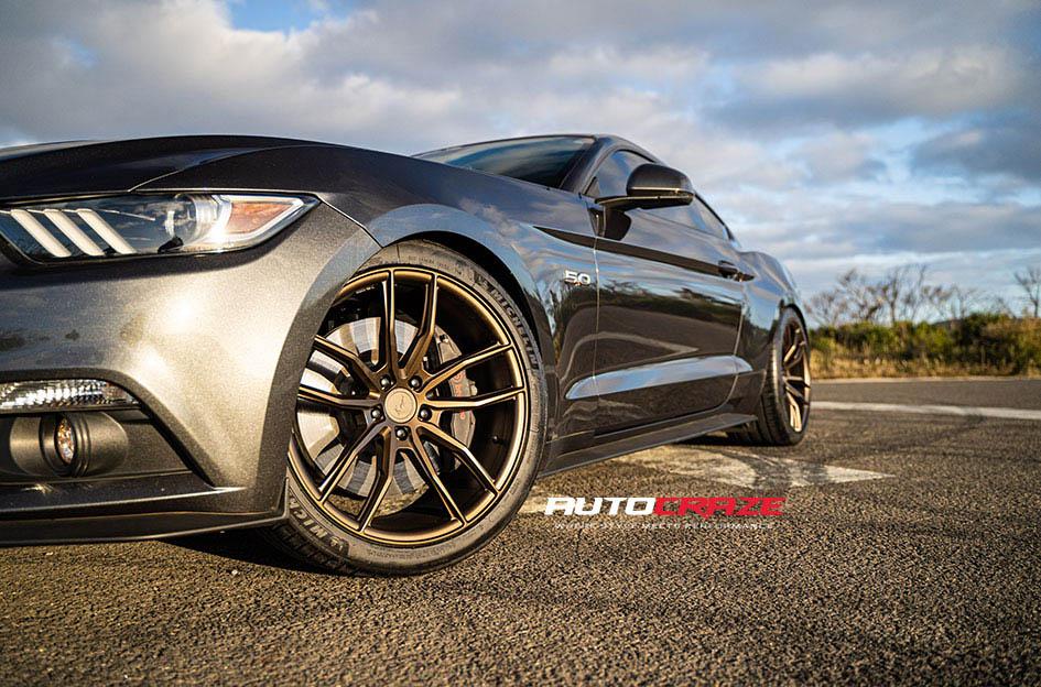 FORD MUSTANG SF11 BRONZE